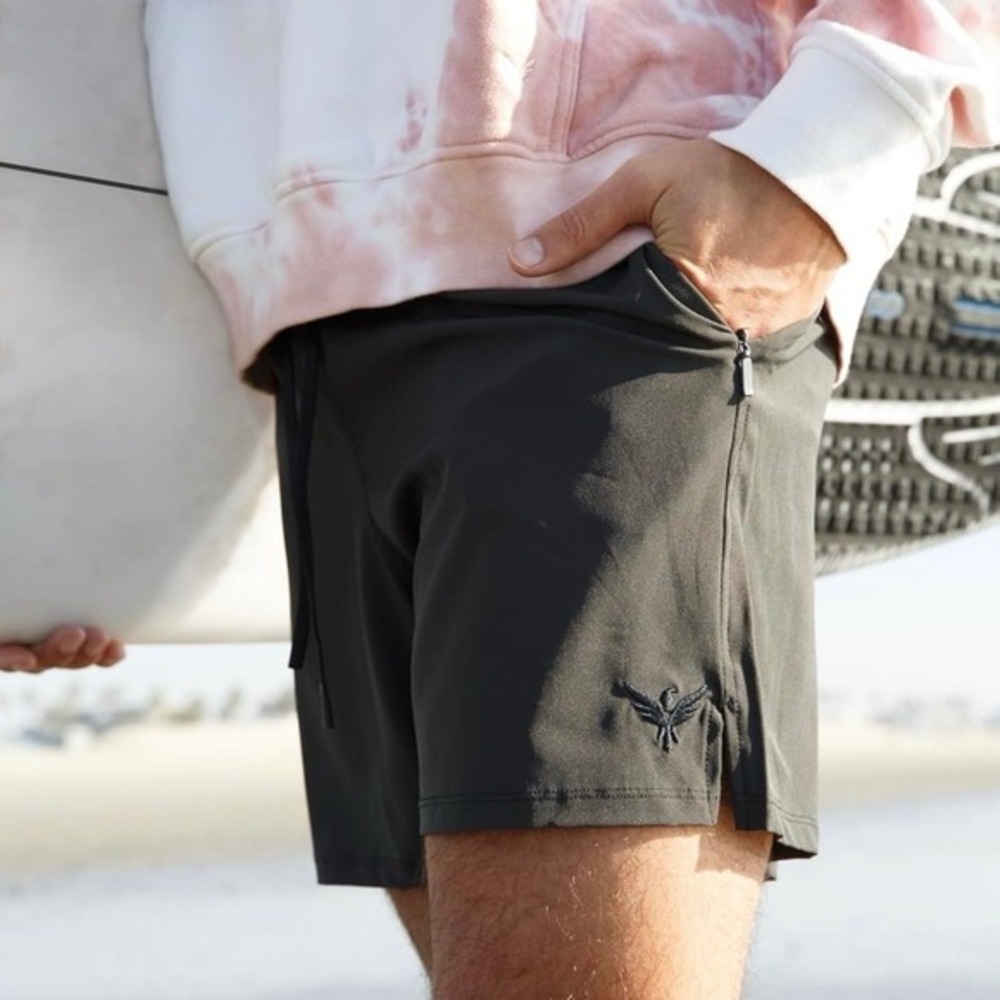 YOGA CROW Men's Flow Hot Yoga Workout Shorts - 5" Inseam Quick Dry Inner Lining